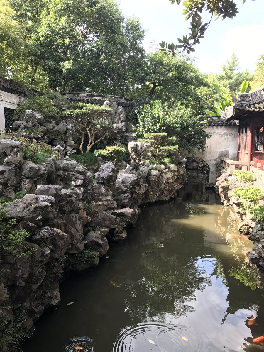 KingsBusEcon's tweet photo. Yu Yuan Gardens and Bazaar Part II https://t.co/SLlJwpmrto