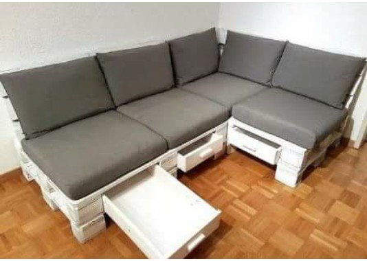 palletsonip's tweet photo. Que el dinero no te alcanza y necesitas muebles? decora y siéntete comodo con @palletsonip #decora #reinventa https://t.co/bt6IyLJ9DG