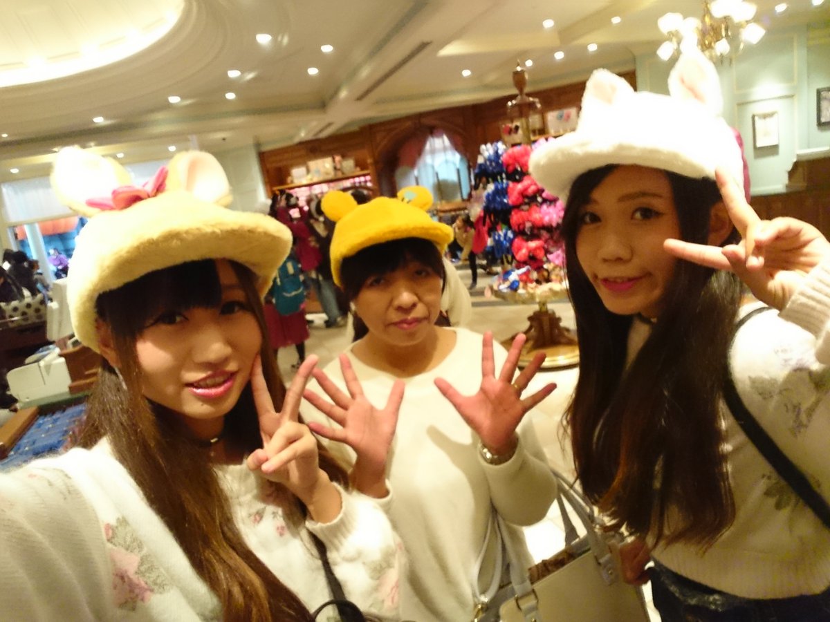 O Xrhsths Maachan Sto Twitter この帽子買うって決めてたやつーーー ミスバ可愛いすぎる そして昼飯ーなんたらセット 角煮入ったラーメンなのです うまし キャップ ミスバニー マリー プーさん なんでプーだけさん付けなん