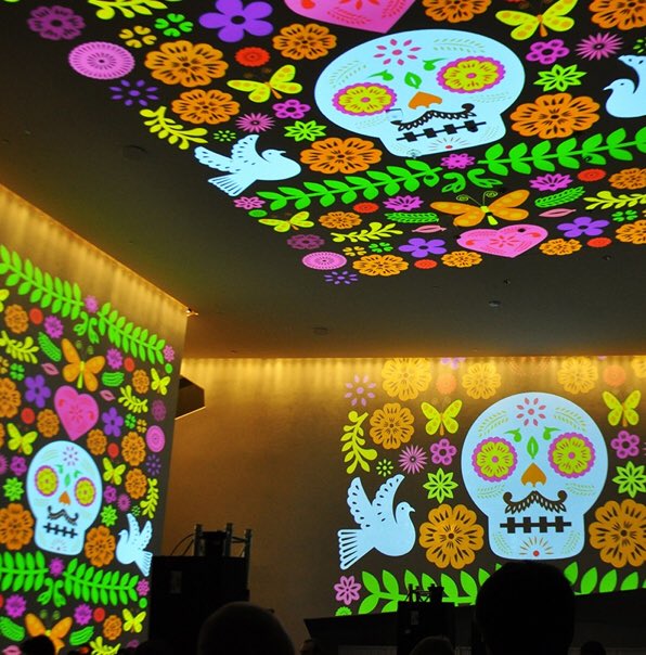 LuisFitchArt's tweet photo. AIGA design conference closing party branding at the Walker Art Center by UNO #aiga #aigadesign #aigadesignconference #unobranding #walker https://t.co/Q09VkEYW8I