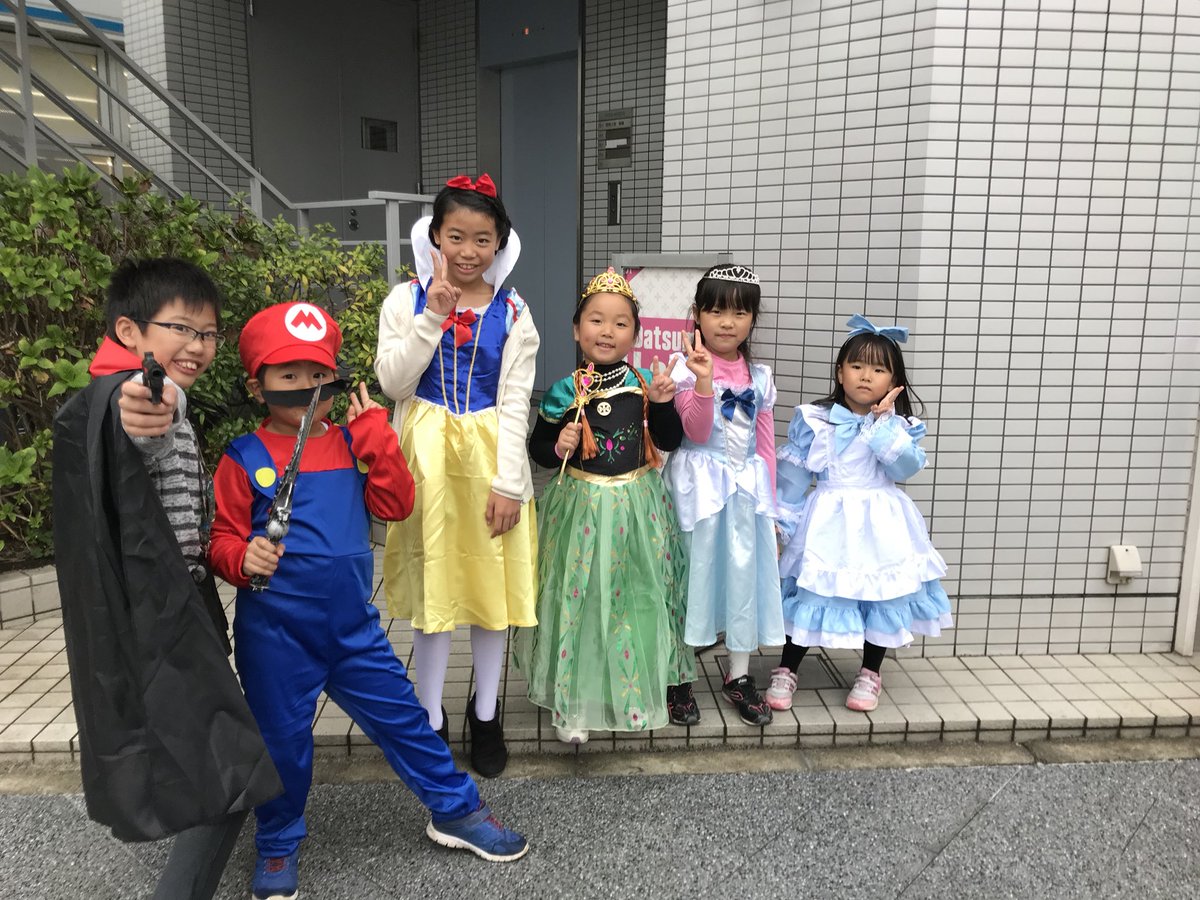 たかさきハロウィン 中止 ハロウィンらしくなってきました めちゃくちゃ可愛い子たちがいたのでパシャリ 盛り上がっちゃってます たかさき ハロウィン 高崎 群馬 フォトジェニック たかさきハロウィン Takasaki Halloween T