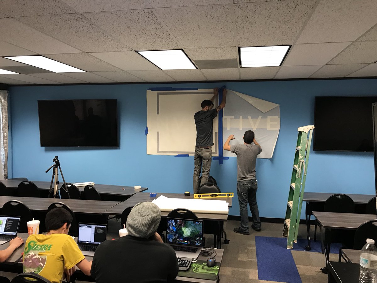 InventiveGroup's tweet photo. New artwork on the wall at the office. #InventiveLife https://t.co/Nd4UoIvasV