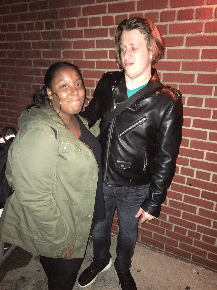 nicoletishaa's tweet photo. i think i have a new love of my life .. 😂 #ajspectre https://t.co/dBpqFvFmU7