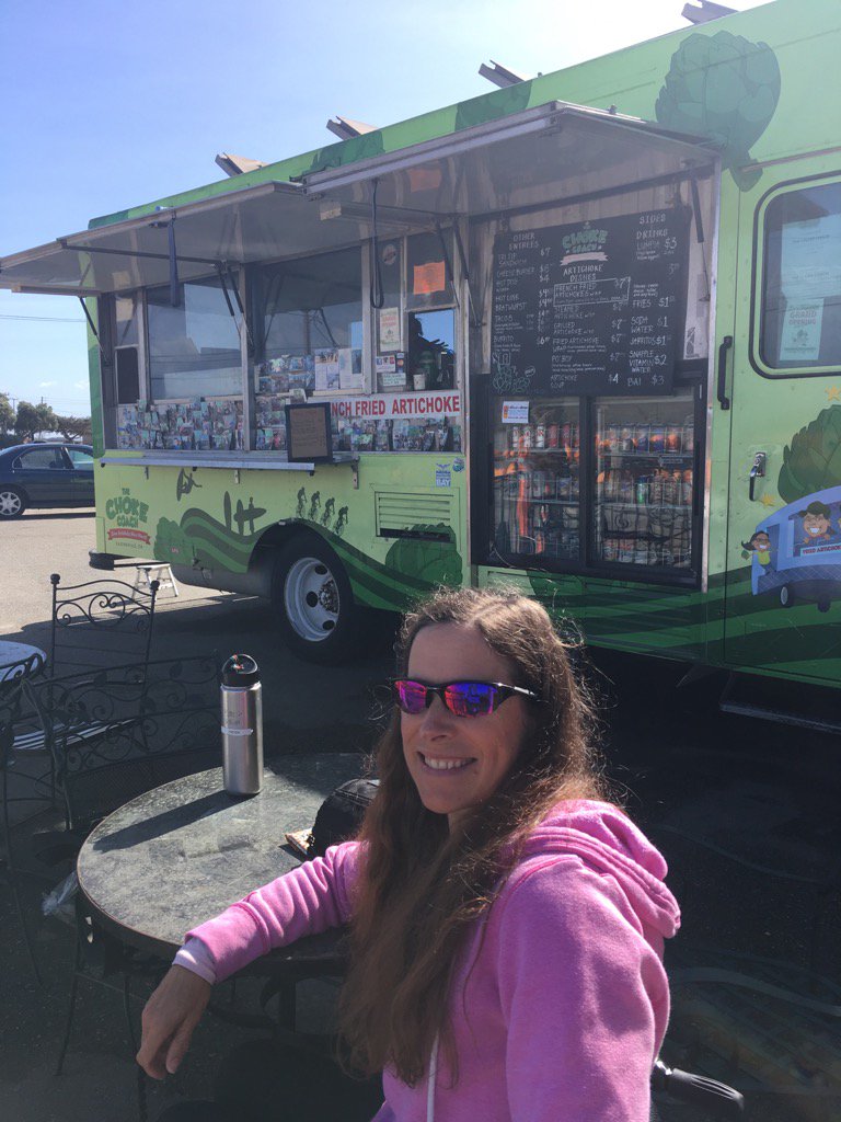 lizmcternan's tweet photo. Chilling at the artichoke farm! On our way to Carmel #seaside #positiveions #justbreathe #relax #athlete #downtime https://t.co/dfITgAmI3z