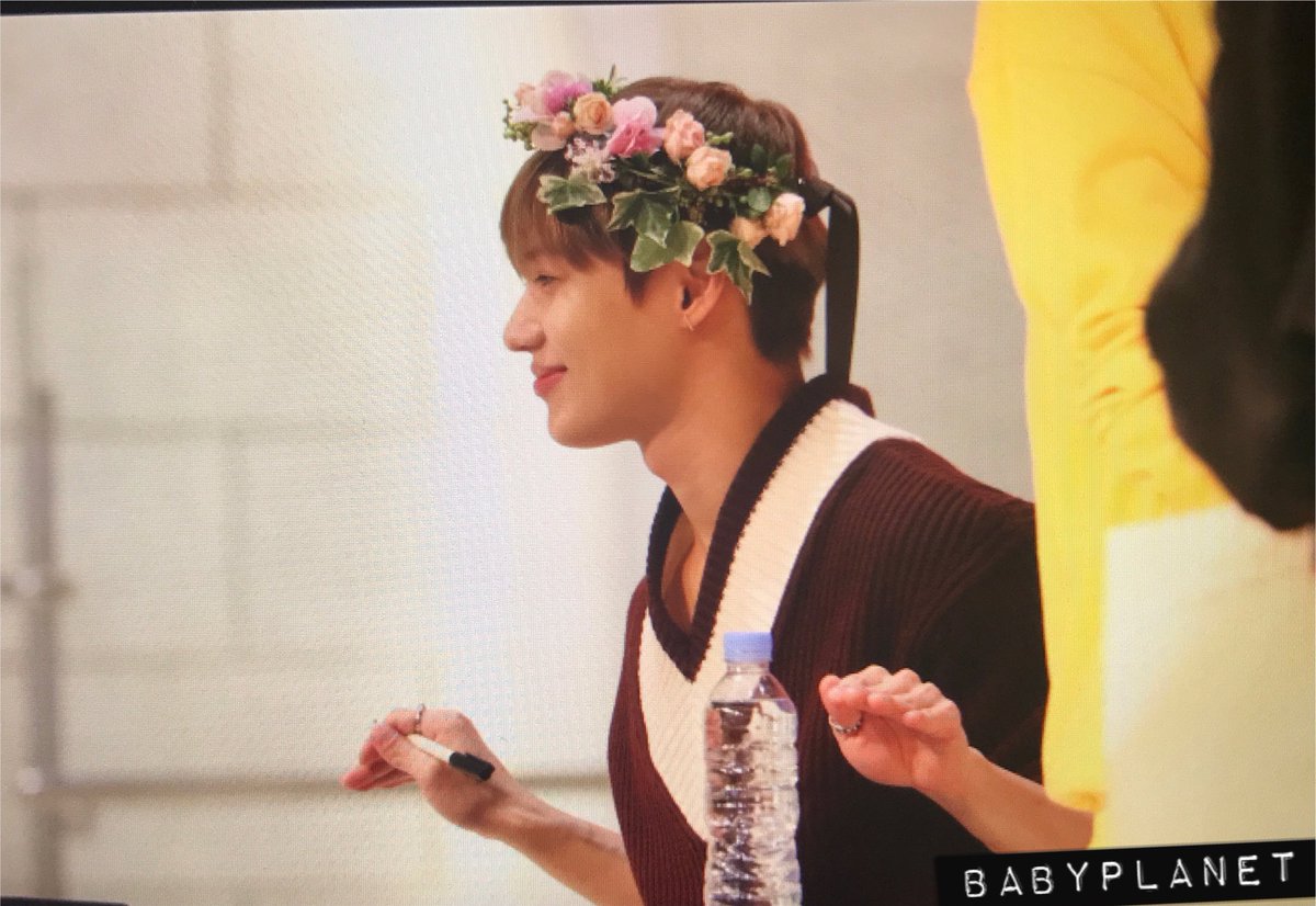 _babyplanet's tweet photo. 171021 태민 잠실 사인회 🌸
#TAEMIN #태민 https://t.co/ruOCSjuEk3