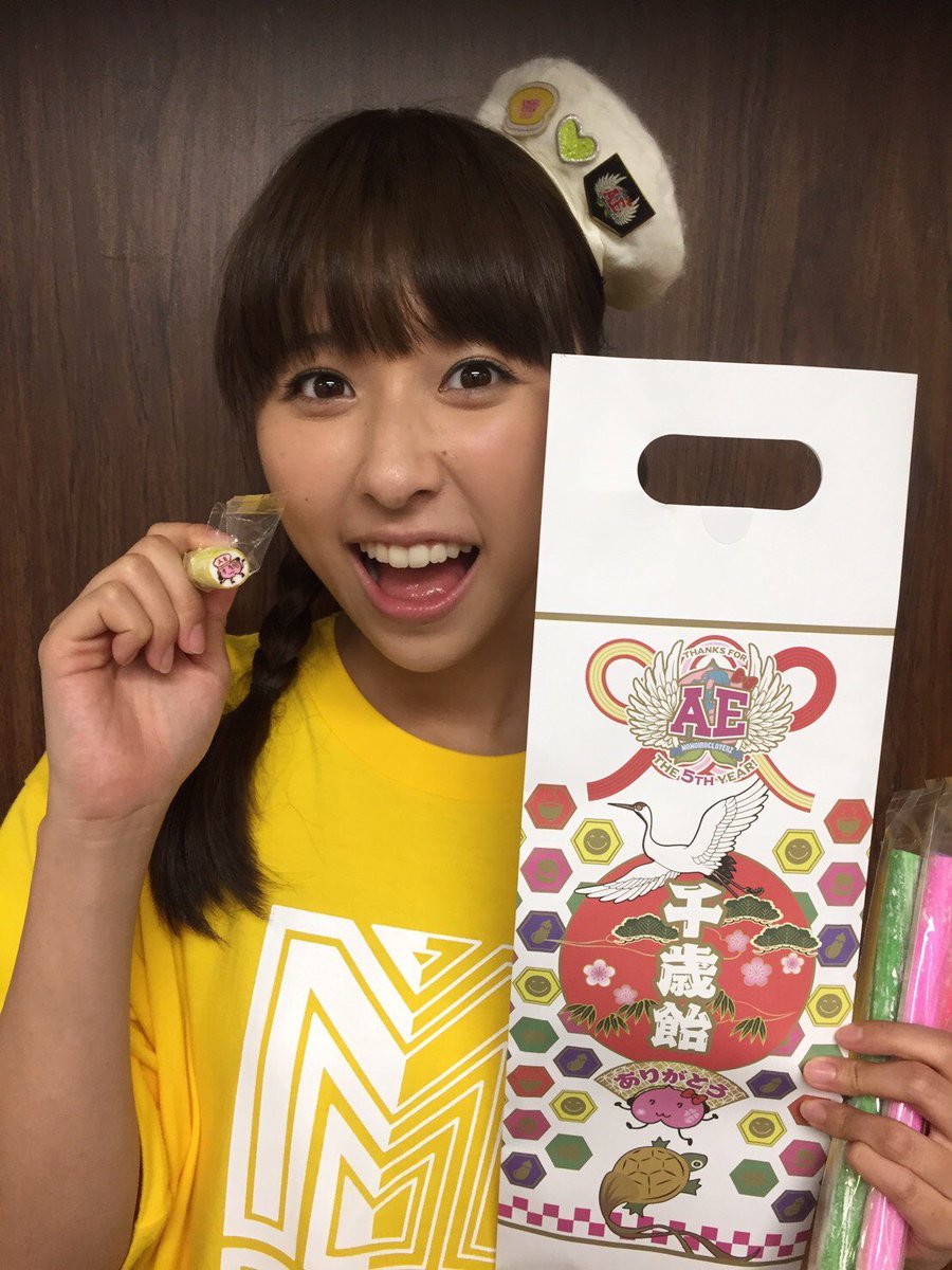 tsuyoshama39's tweet photo. この可愛い人達に
もうすぐ逢える（≧∇≦）

#over40party  #over40祭り
#大人祭り
#ももクロ武道館3days

席は、仕方ない。 セトリ次第‼️

学生祭り 茶番が #スクールウォーズ
さて、今からは何を？😆
会場ナツメロで 明菜  氷室 甲本 😊 https://t.co/JGm4GVwRJi