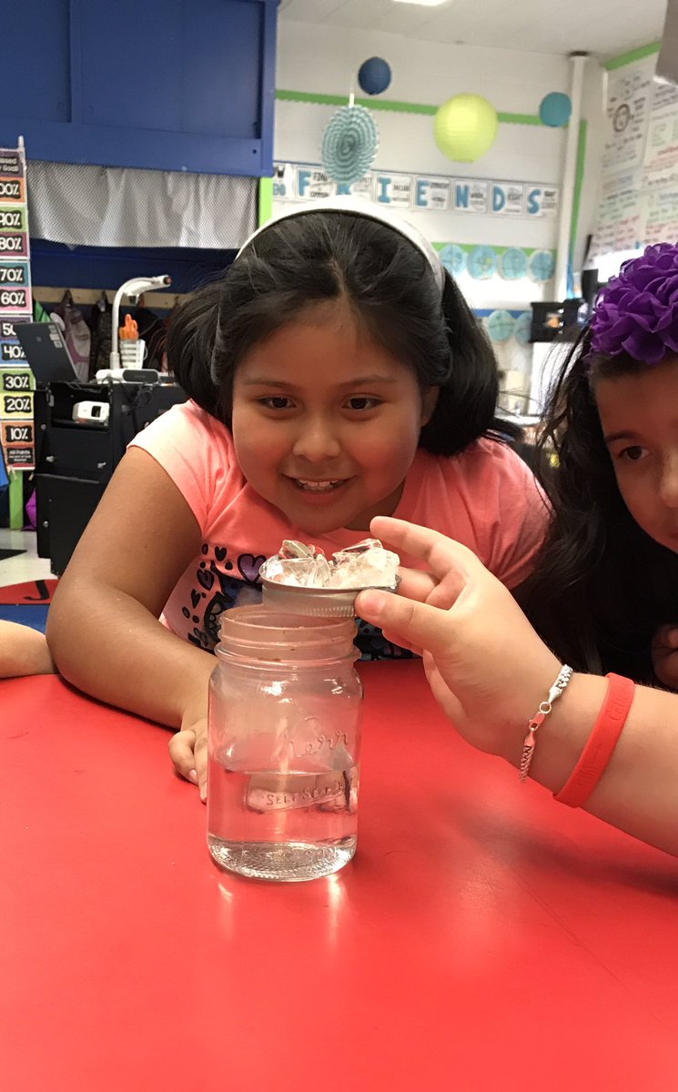 klgelwix's tweet photo. The magic of science! Making clouds in a jar. @tcss_schools @CottondaleElem @AlabamaDeptofEd https://t.co/FST25CDrTi