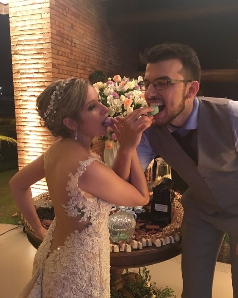Maypatissiere's tweet photo. Sábado é dia de casamento e os nossos macarons foram parar lá no Maranhão! @isanasc29 💗 #maymacarons #macarons #no… https://t.co/NYgQoKssq1 https://t.co/eOyxf1XlFG