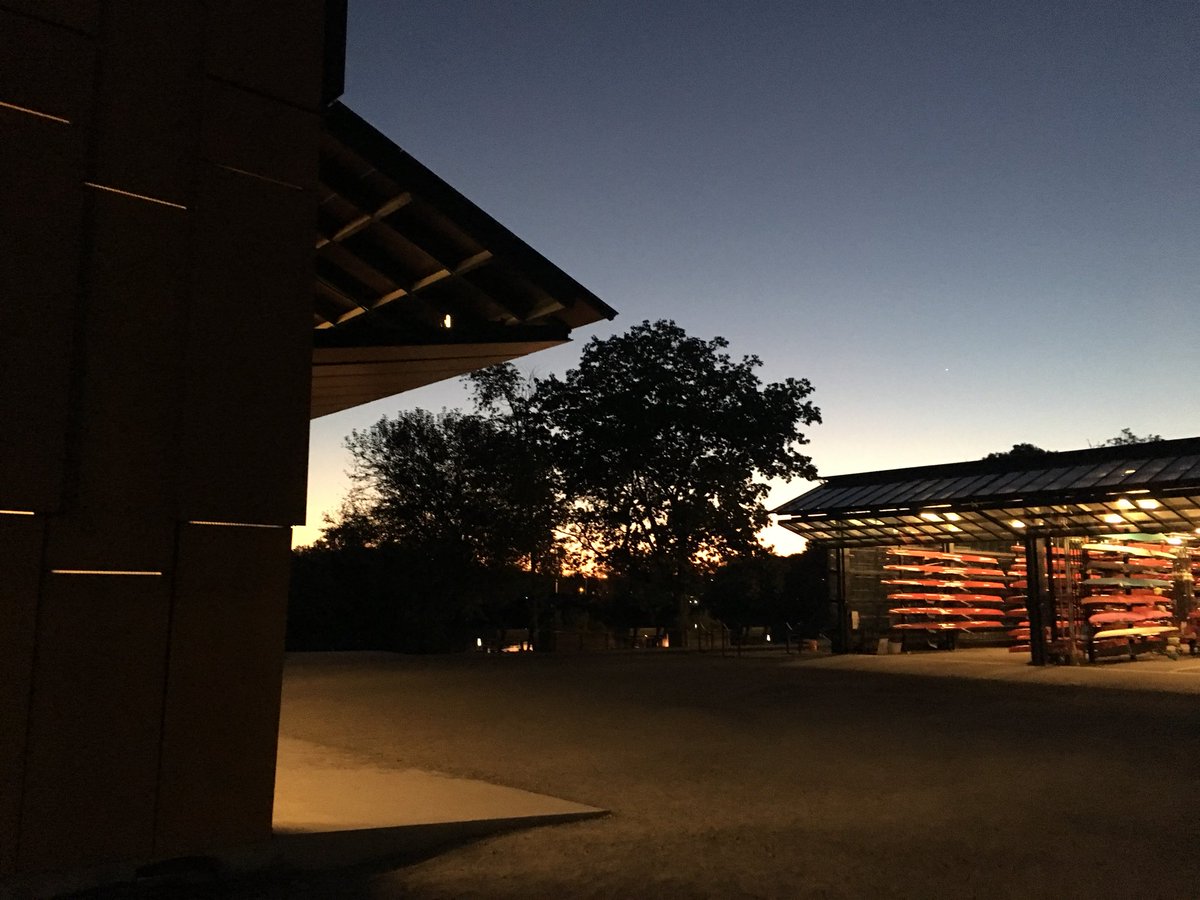 CRIBoston's tweet image. .@CRIBoston is ready for @HOCR weekend! C-R-I-C-R-I-C-R-I!!!!!