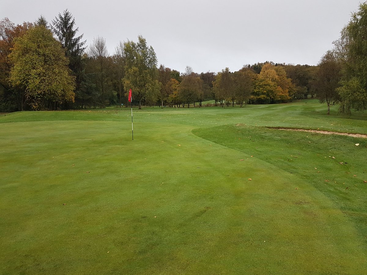 LickeyHillsGolf's tweet photo. COURSE OPEN β
18 MAIN GREENS β
1 TEMP TEE β
TROLLEYS OK β
BUGGIES OFF π
MUST PROTECT COURSE β
#GOLF #goplay9 #brumhour #rain https://t.co/KGc6GEdrEw