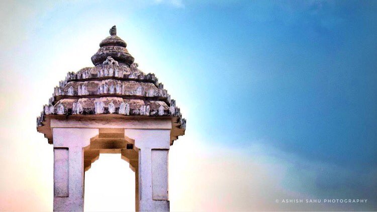 ekamrawalks's tweet photo. Mesmerising Temple View in #OldTown ! https://t.co/9yN3PeI8vp