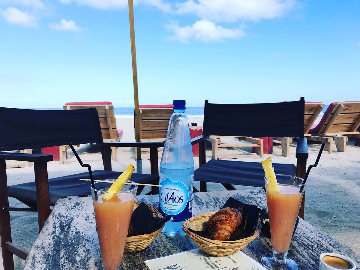 Julien_DigiLink's tweet photo. Office with a view ☀️ @digilink_fr https://t.co/JBS6n2Hupg