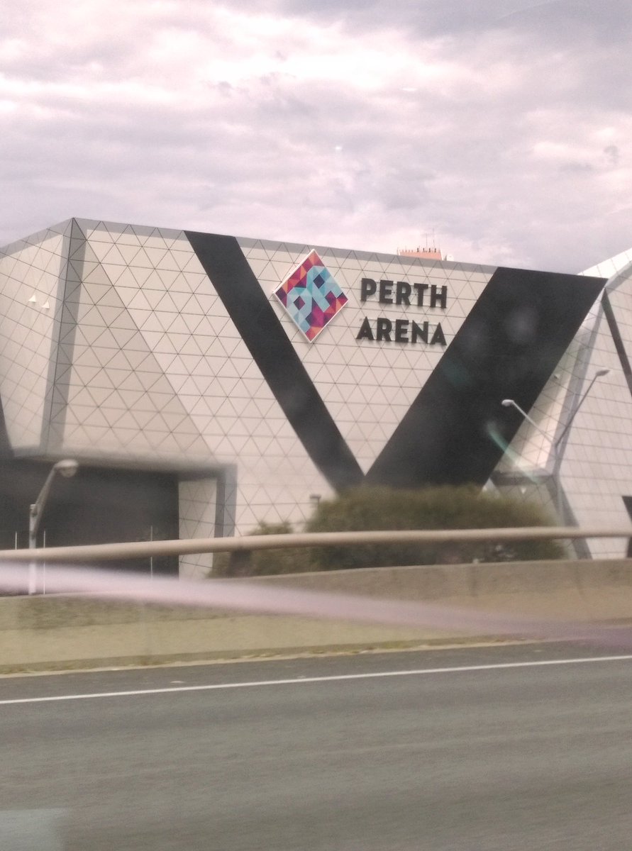 dolphintrust's tweet photo. @DeltaGoodrem driving past @PerthArena brought back Amazing memories #wotwt #Perth 💝💓💝 https://t.co/CCBheotRNl