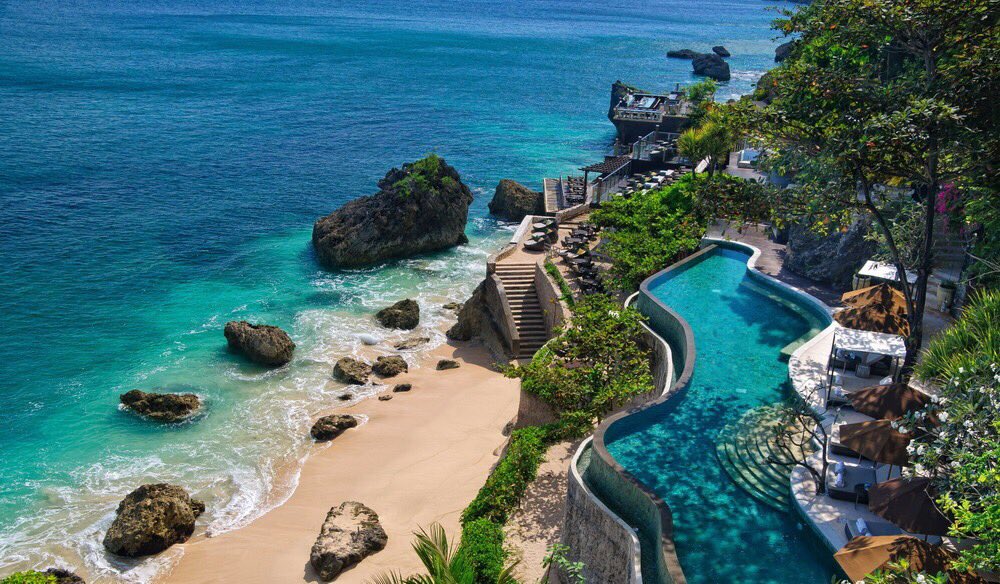 Indulge in pure bliss at <a href="/ayanajakarta/">AYANA Midplaza JKT</a>’s sister property <a href="/ayanaresort/">AYANA Hotels</a> – Bali’s one and only fully integrated resort!