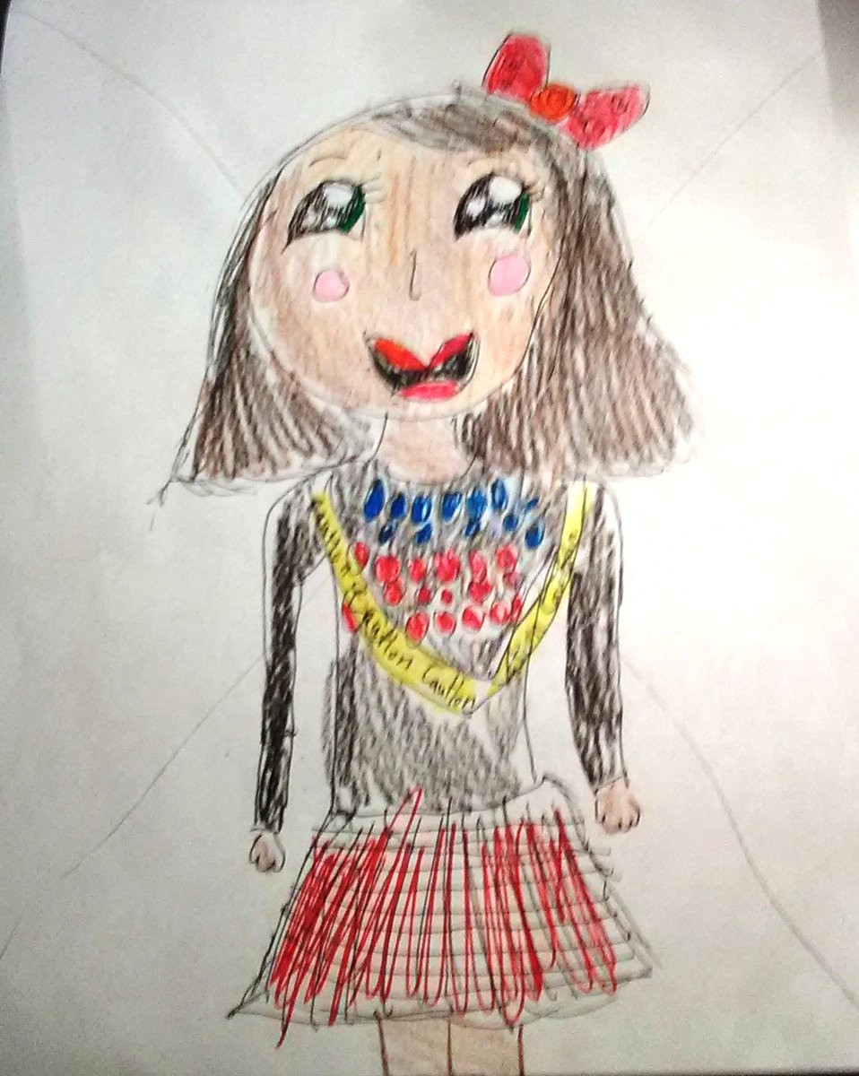 MaryMFoerster's tweet photo. @ProjectRunway My dau is too young to enter the #remakeitworkcontest but she was inspired by Ayana's look and made it her own party dress. π https://t.co/OIdq3AdxdL