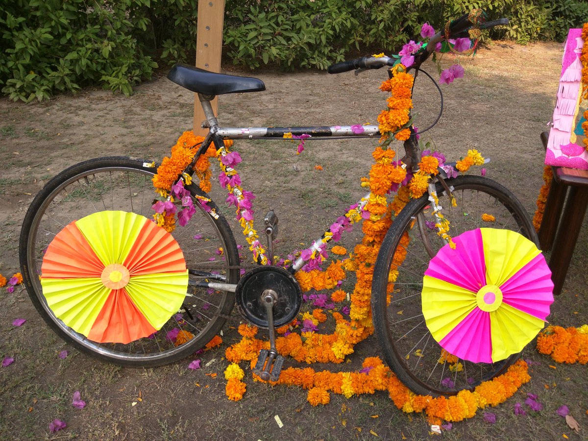 preetaya's tweet photo. @TridentAgra #Diwali festivities while at work @TridentAgra https://t.co/llgJ6hGd9g