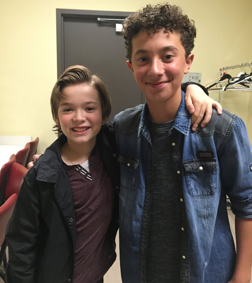 christian_coop1's tweet photo. Awesome night at the #HFR3 Thanks #hearties for all the support &amp;  have a great weekend! @WCTH_TV @hallmarkchannel https://t.co/CTkp9I31nm