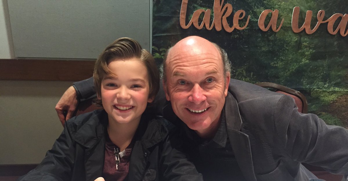 christian_coop1's tweet photo. Awesome night at the #HFR3 Thanks #hearties for all the support &amp;  have a great weekend! @WCTH_TV @hallmarkchannel https://t.co/CTkp9I31nm