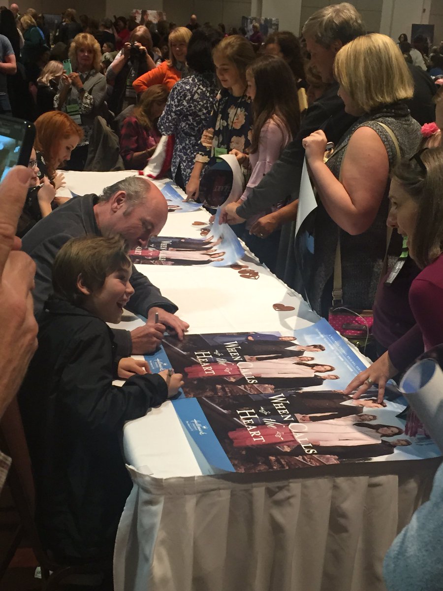 christian_coop1's tweet photo. Awesome night at the #HFR3 Thanks #hearties for all the support &amp;  have a great weekend! @WCTH_TV @hallmarkchannel https://t.co/CTkp9I31nm
