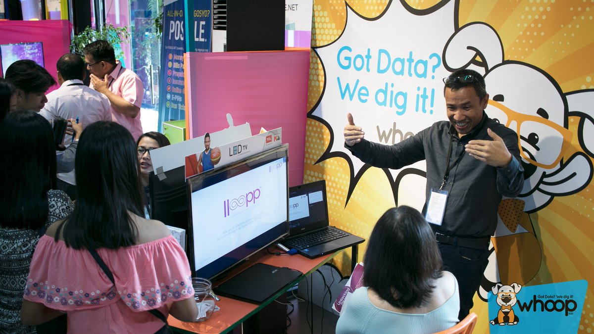 NISlloopp's tweet photo. Data can be a force of good for all! Guests @ Create Philippines listen to lloopper Bok Verdillo as he explains how. #CREATEPhilippines https://t.co/pZkmoRg6KV