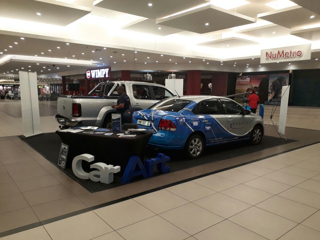 OracleGraphics's tweet photo. Our live car wrap just started, join us #carwrap #livewrap #carsignage #graphicdesign #oraclegraphics #tavcorvw #walmerparkshoppingcentre https://t.co/9PjGiZWKgD