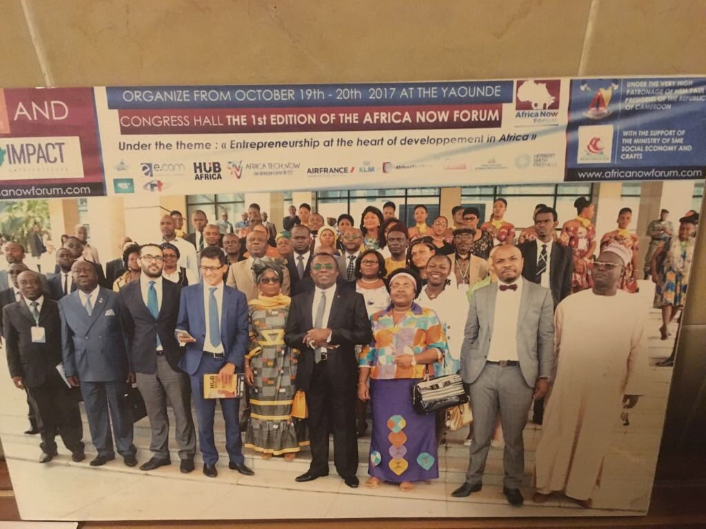 ZakariaFahim's tweet photo. #ANF2017 #Ngeimpact #HubAfrica clôture ANF à Yaounde. Outputs : lancer association de jeunes entrepreneurs et renforcer liens avec diaspora https://t.co/ouLfNeYBzr