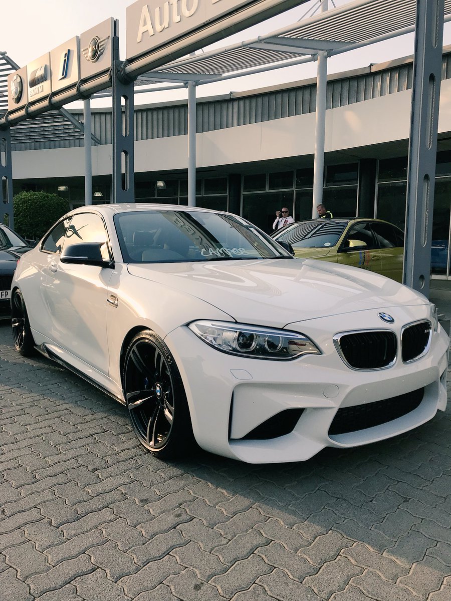 giangitucci's tweet photo. #ABMBMW breakfast run to kickoff (fuel😜) my brother @Jason_Campos_’s bachelor party day #puttingjayonpole @BMW_SA https://t.co/1ZozvMhMtw