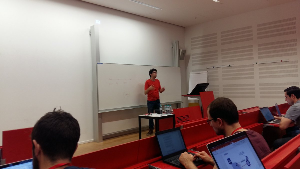 WGJBeek's tweet photo. @RubenVerborgh needs NO SLIDES: love his hands-on approach with @LDFragments at the #HDT Tutorial #ISWC2017 https://t.co/PD4vMHzqSe