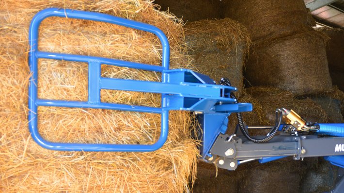 MultioneUk's tweet photo. MultiOne - Perfect Alternative To Small Tractor...#farming #smallholders #AgUK #newtractor https://t.co/vy1nUdB1Sj