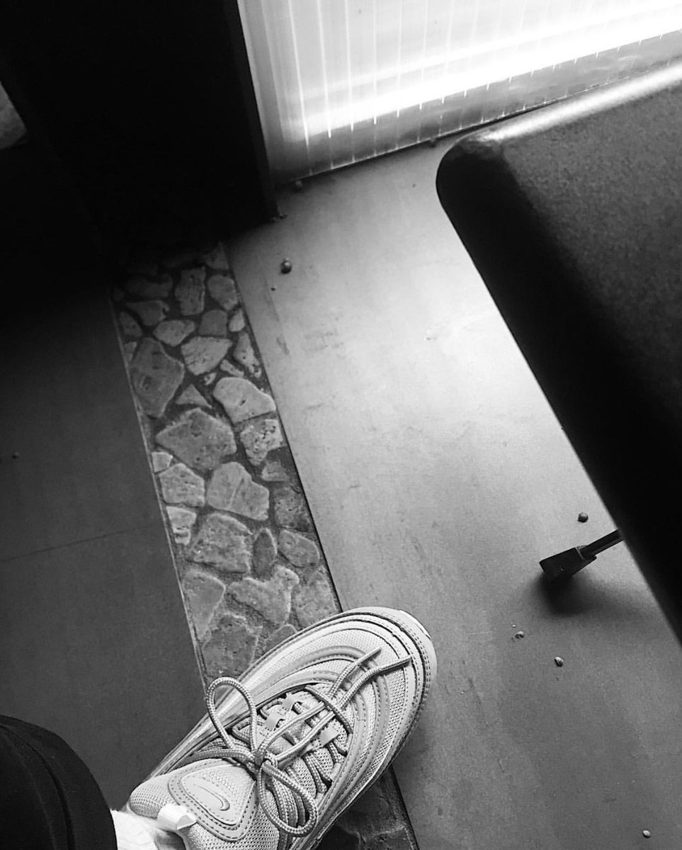 BAP_Vault's tweet photo. [IG] 171021 #Yongguk (bangstergram) posted a pic with no caption 

https://t.co/k3u2O0pOPS https://t.co/6VPcUlnJ47