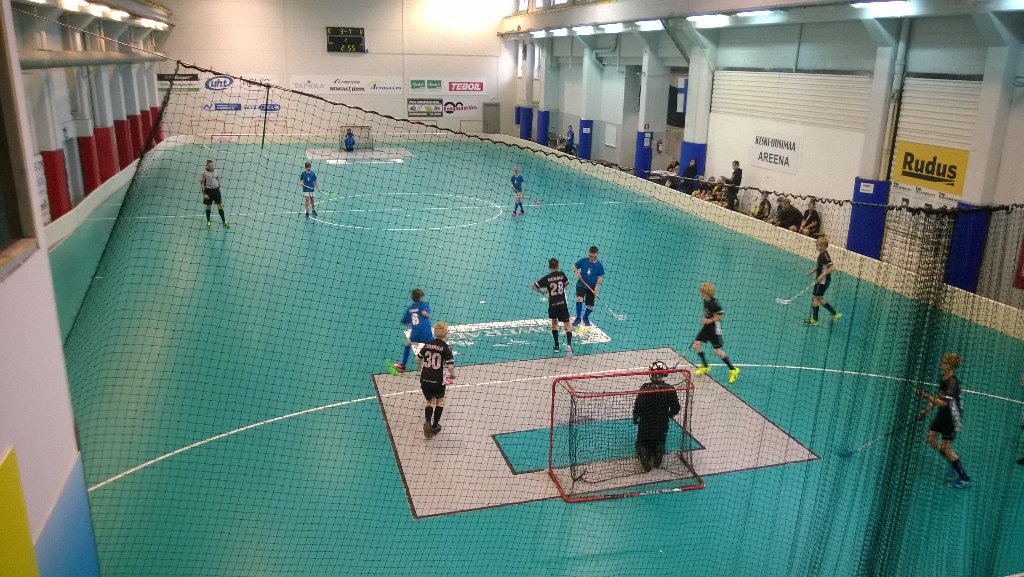 JJaa_Fin's tweet photo. Heti aamusta Keravalle. Ensin vuorossa #MaSu vs #SBVantaa, tauon jälkeen vastassa #ToTe #Salibandy. https://t.co/JVs6lbHvBo