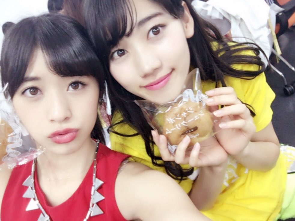 仙石みなみ On Twitter 今日は アカリの日 だって ちゅき