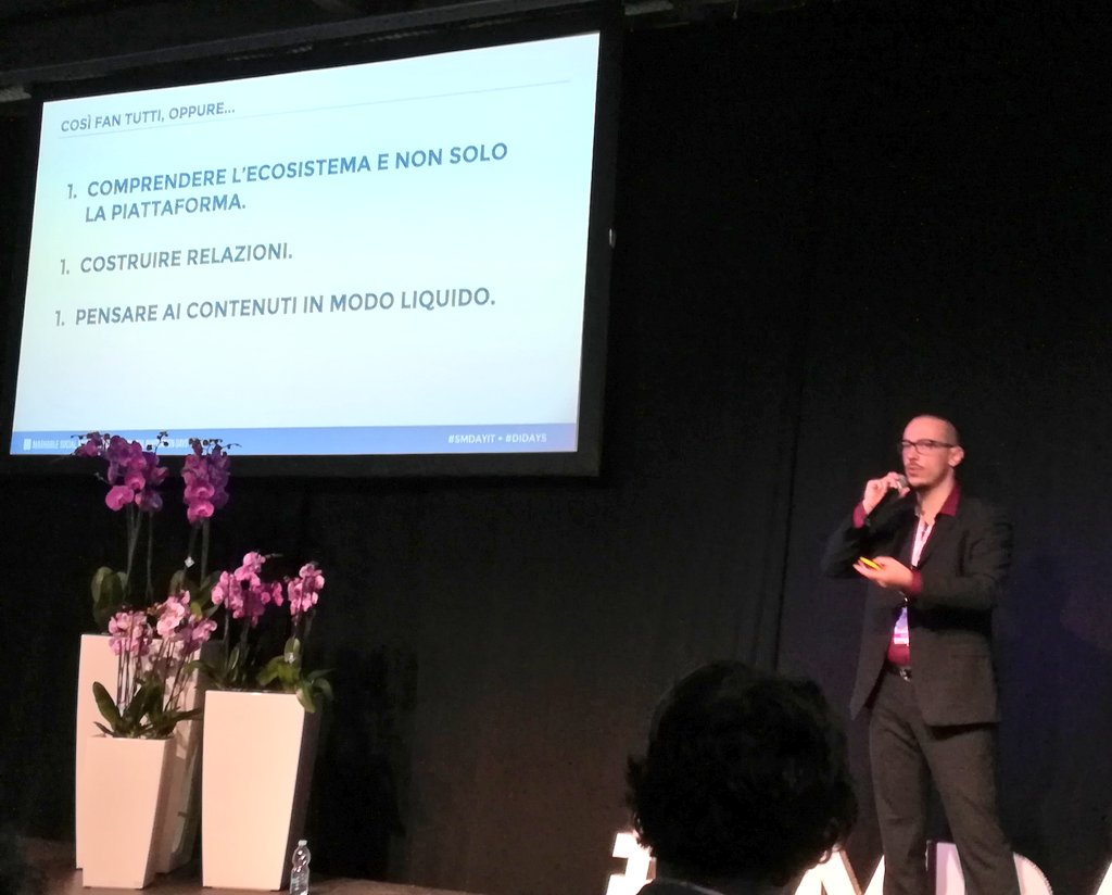 alberto_riva's tweet photo. @technicoblog ora a #SMDAYIT + #DIDAYS con #youtubemarketing #nativeadv #liquidcontent @SMDAYIT @SIMO2 @mimulus @lucarallo @mikisalberti https://t.co/5hnFtd9qtO
