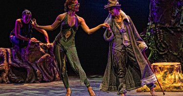 Que el mal tiempo no te fastidie el fin de semana
¡Ven al teatro!
Sab a las 20h y dom a las 19h <a href="/TeatrosLuchana/">Teatros Luchana</a>
atrapalo.com/entradas/juici…