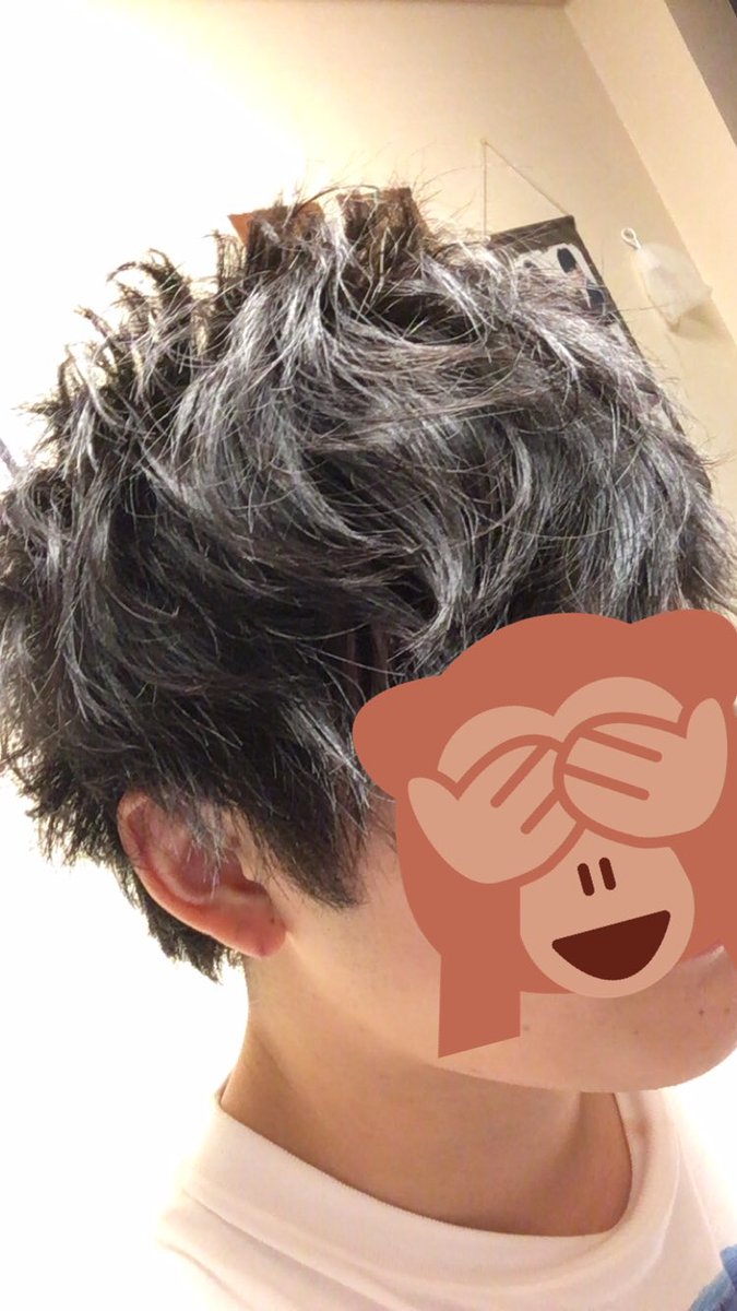shuchia_k's tweet photo. 久々この垢
オーバードライブを使った簡単なセット
アイロンは全部外ハネだけ！

それにしても髪が伸びた…
量多いわ https://t.co/XU4qmoFbi9