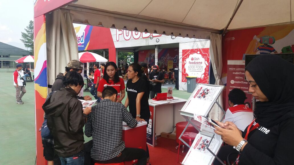 emka_khamdan's tweet photo. Seru #Indihome #maxited #Telkomsel @BDGsosmed
Langganan IndiHome mudah melalui #myIndiHome! Download di Google Play https://t.co/96TM1b3XKd https://t.co/wtwsOptlwl