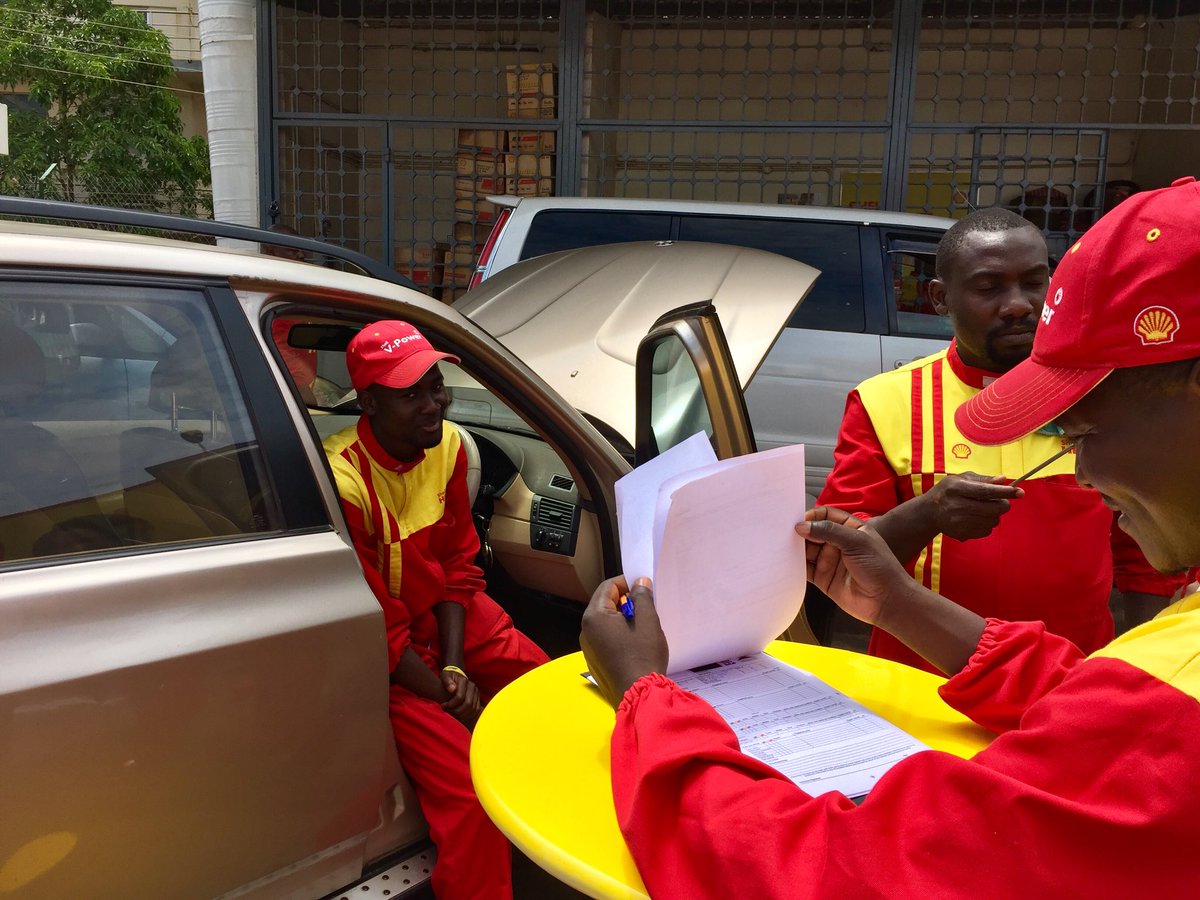 VivoEnergyUg's tweet photo. Now at Shell Bunga, do not miss the opportunity to check &amp; inspect your vehicle at absolutely no charge #ShellHelix https://t.co/iRSt6nQL8b