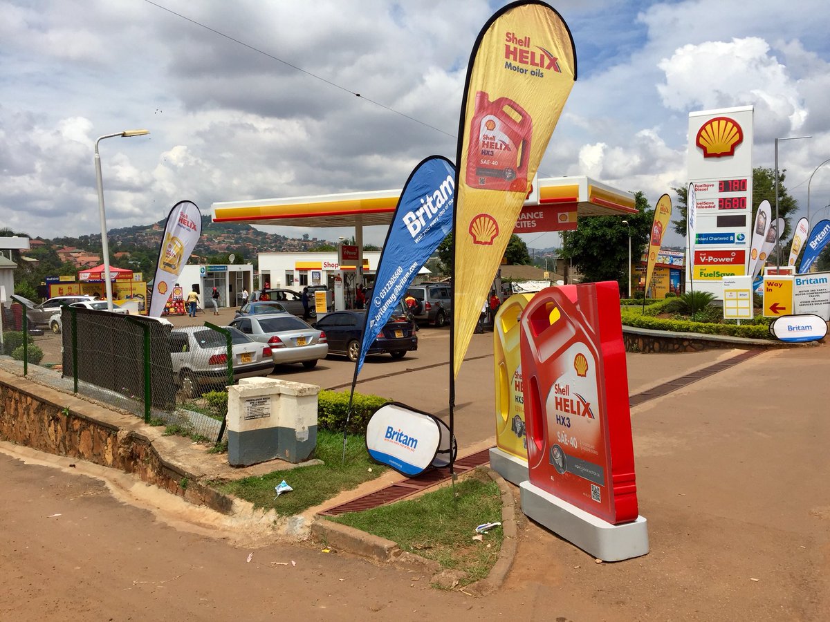 VivoEnergyUg's tweet photo. Now at Shell Bunga, do not miss the opportunity to check &amp; inspect your vehicle at absolutely no charge #ShellHelix https://t.co/iRSt6nQL8b