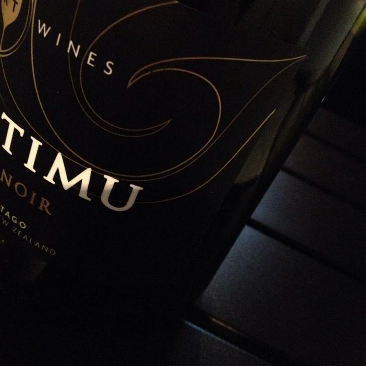 #Box Octobre, nous vous promettons du confidentiel sur une cuvée tellement les volumes sont petits 💪 #vinsdumonde #premiercru #grandcru