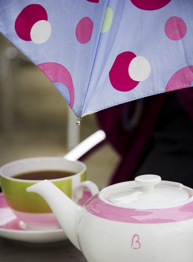 teafranchise's tweet photo. Sometimes the #weather can give you a great change in direction!

How about a #tearooms #Franchise 

More here: https://t.co/IlcfgwaNQ5 https://t.co/kM6mI8e8pW
