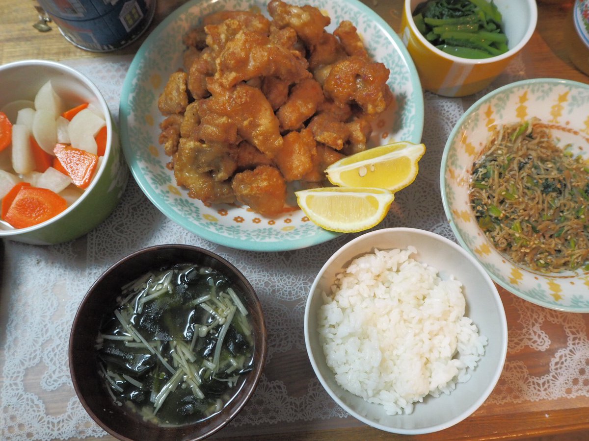 りんごぱい على تويتر きのう何食べた7巻50話のシロさん実家の献立を再現してみました 漫画通り鶏モモ2枚分作ったらこんな量に 一人暮らしなので大半冷凍します E きのう何食べた 再現料理 漫画飯