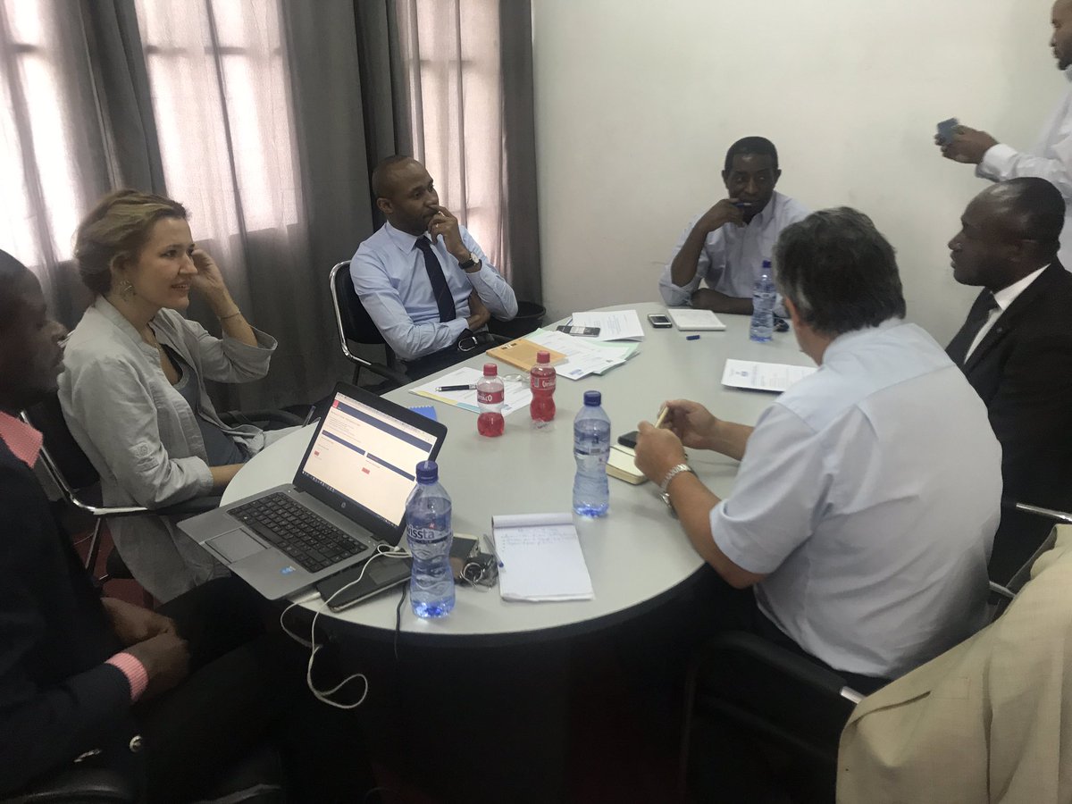 PatrickMuyaya's tweet photo. #RDC: Grâce au RJP et @UEenRDC les jeunes préparent leur contribution au sommet UE-UA d'Abidjan à travers un atelier du 26 au 27.10.2017 https://t.co/ZyJnujlE4V