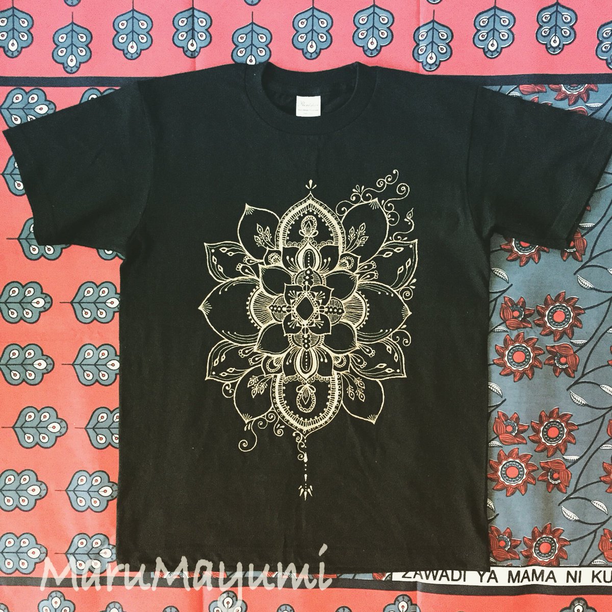 cutemaruco's tweet photo. ヘナタトゥ風Tシャツ。販売してます。 https://t.co/c7Dj5Q1ibg