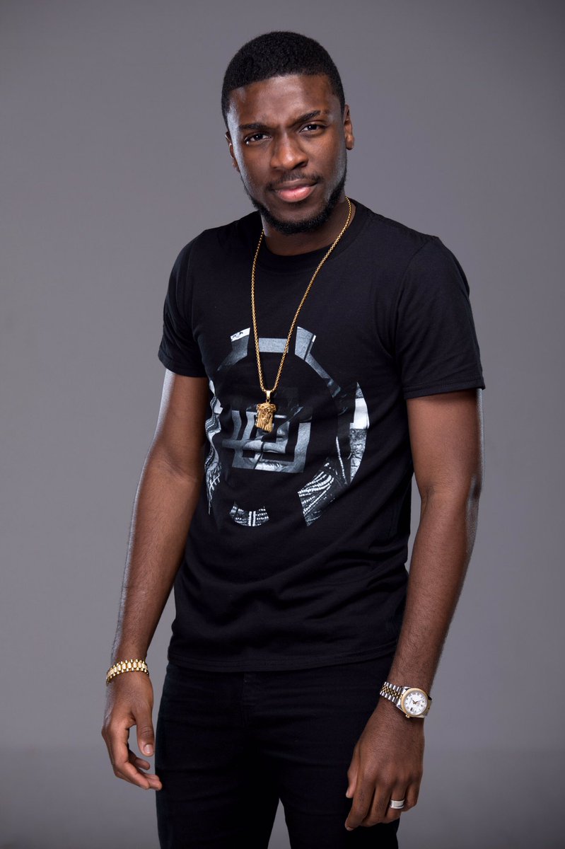 rivaluanda's tweet image. T R R K E Y • @Young_Family_ 🔥