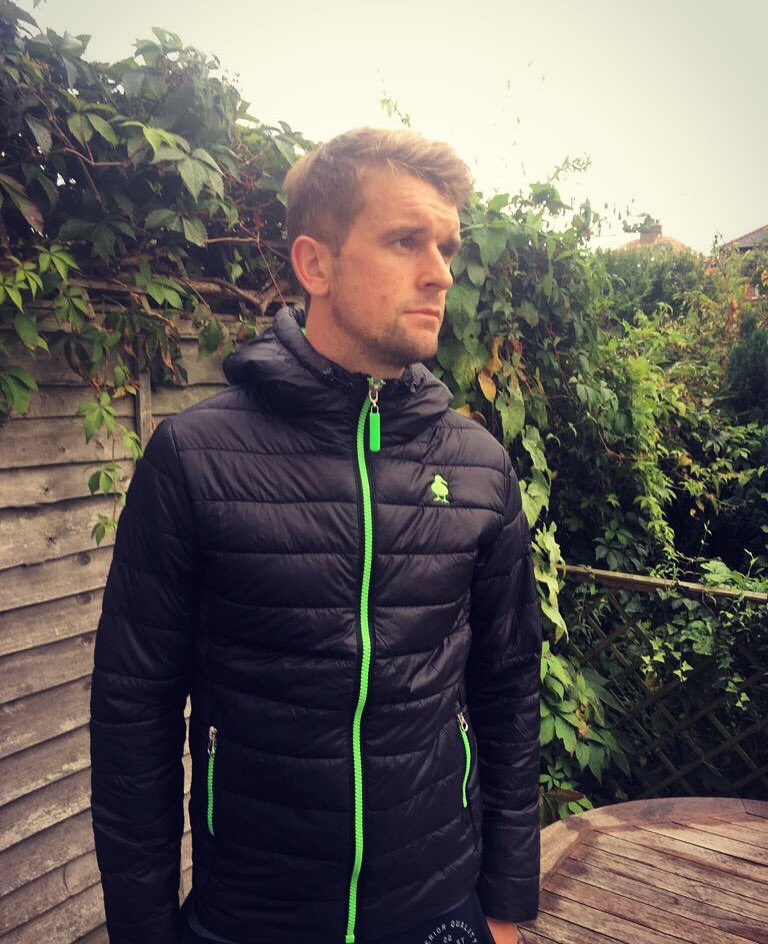 PintailUK's tweet photo. It’s grim out there! Get yourselves one of our coats to keep you warm and dry... https://t.co/1kOxWIb7Bm #heschanged #coats #presents https://t.co/NO5d228xki