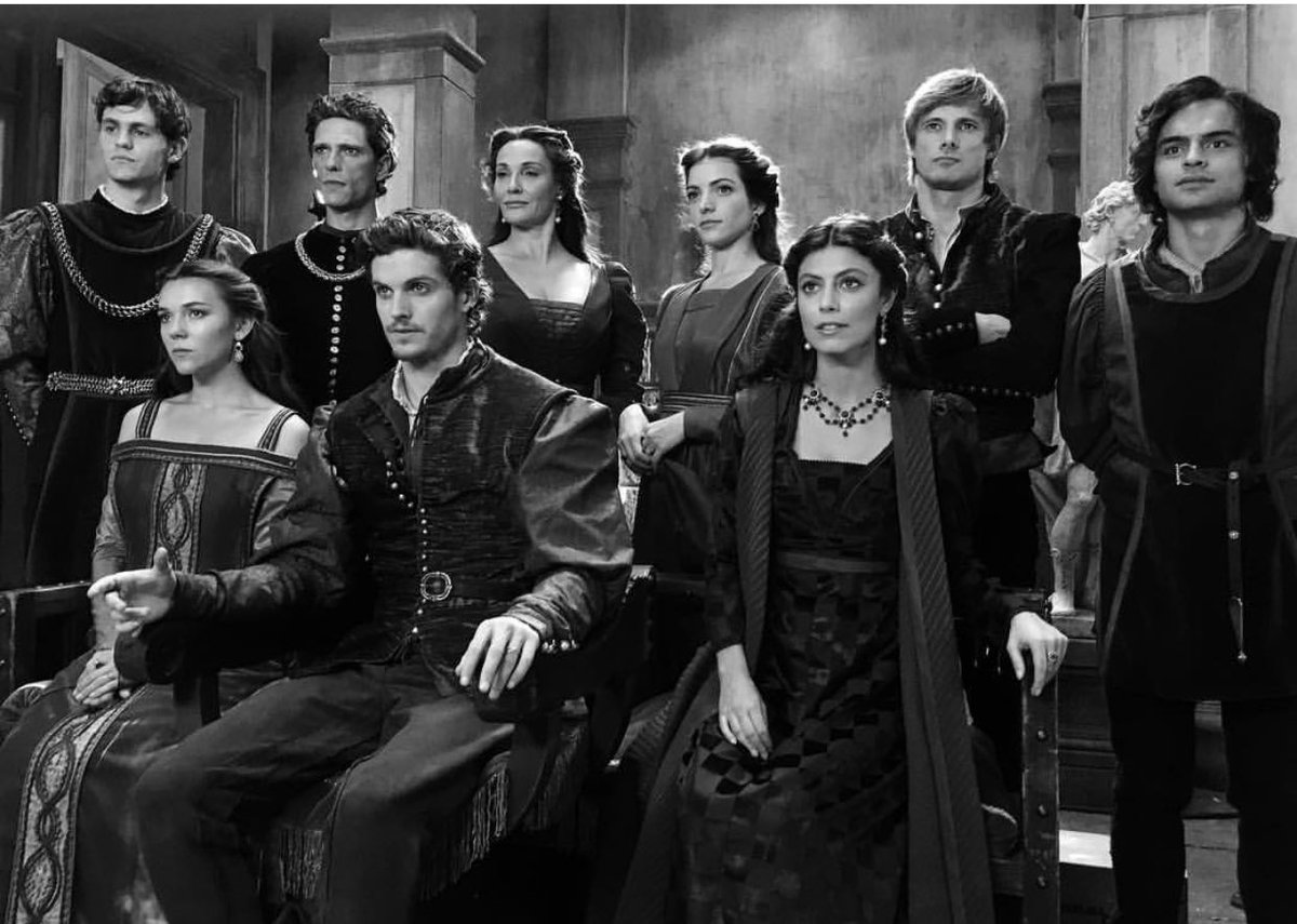 MediciSeries's tweet photo. Meet the Magnific new class.
#Medici 
📸 by @joncassar https://t.co/Dhr8KX5Xzk