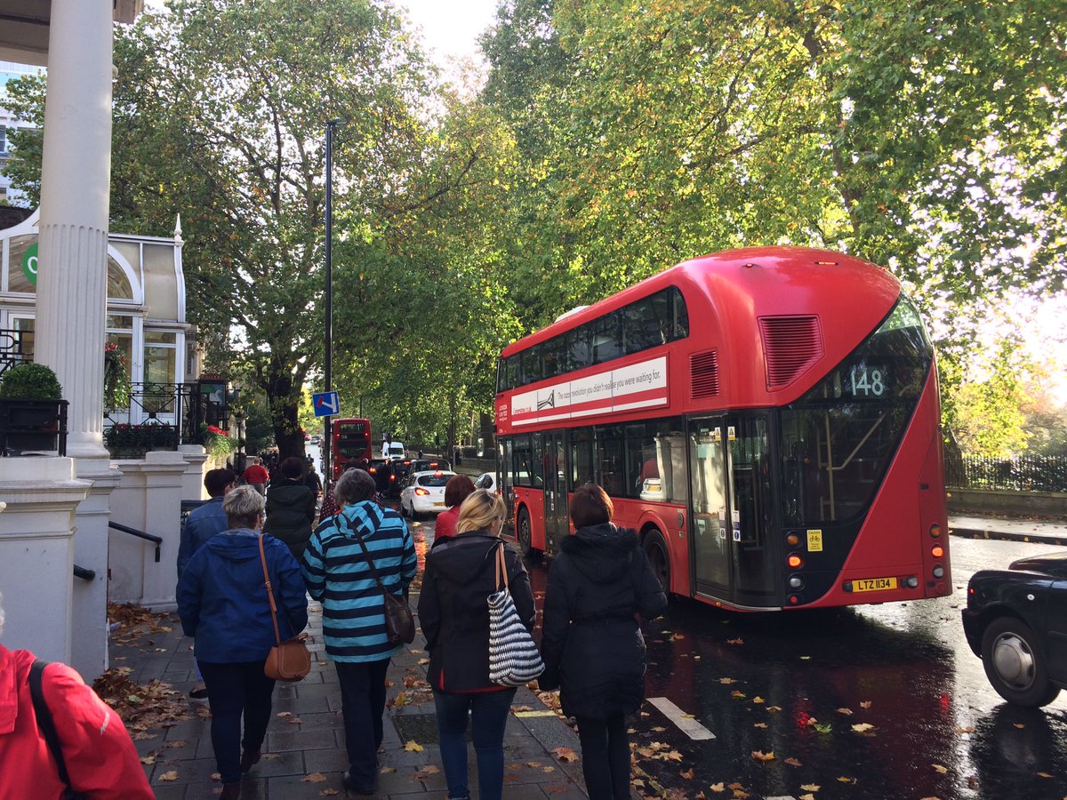 lois_wms's tweet photo. Hyde Park amdani! @CorCorisma #borebraf #awyriachcyncanu https://t.co/XfYZhMEj4G