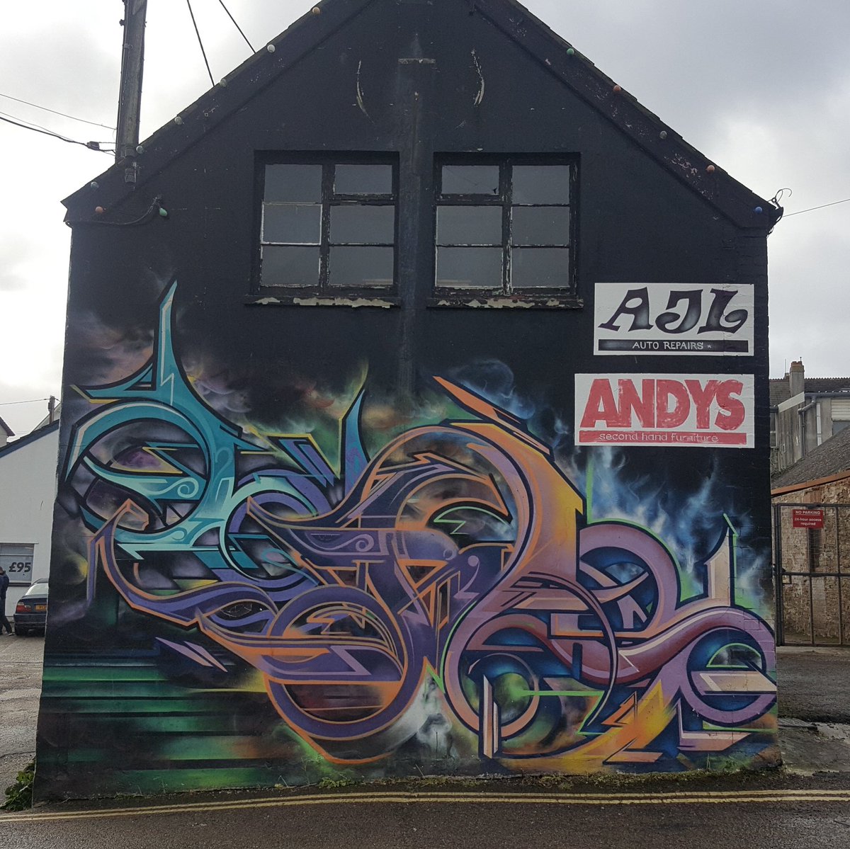 Spotted by me
#Graffiti #UKgraffiti #UrbanArt #RealStreetArt #Grimey