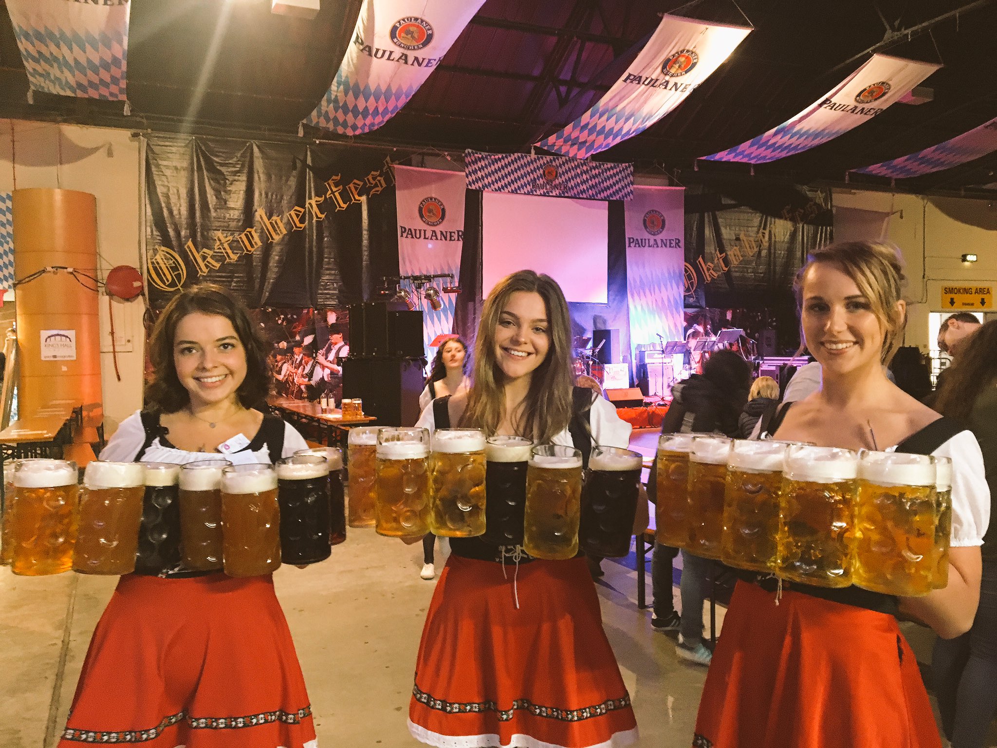 Groen broeden staan Oktoberfest Belfast on Twitter: "Our Lovely Heidi Girls Giving Table Service To All Our Customers! Impressive 8 steins each PROST!!! https://t.co/owjxD1kf9t" / Twitter Groen broeden staan Oktoberfest Belfast on Twitter: "Our Lovely Heidi Girls Giving Table Service To All Our Customers! Impressive 8 steins each PROST!!! https://t.co/owjxD1kf9t" / Twitter