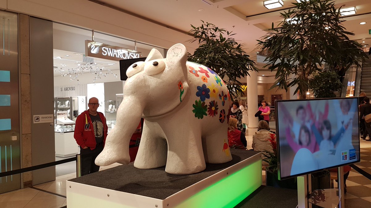 Franky_Ef's tweet photo. #Erfurt #Anger1 #Ottifant https://t.co/Cd5lHPyzSV